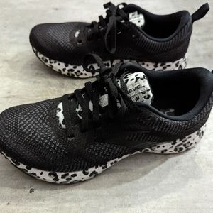Brooks Revel 5 sz.8M